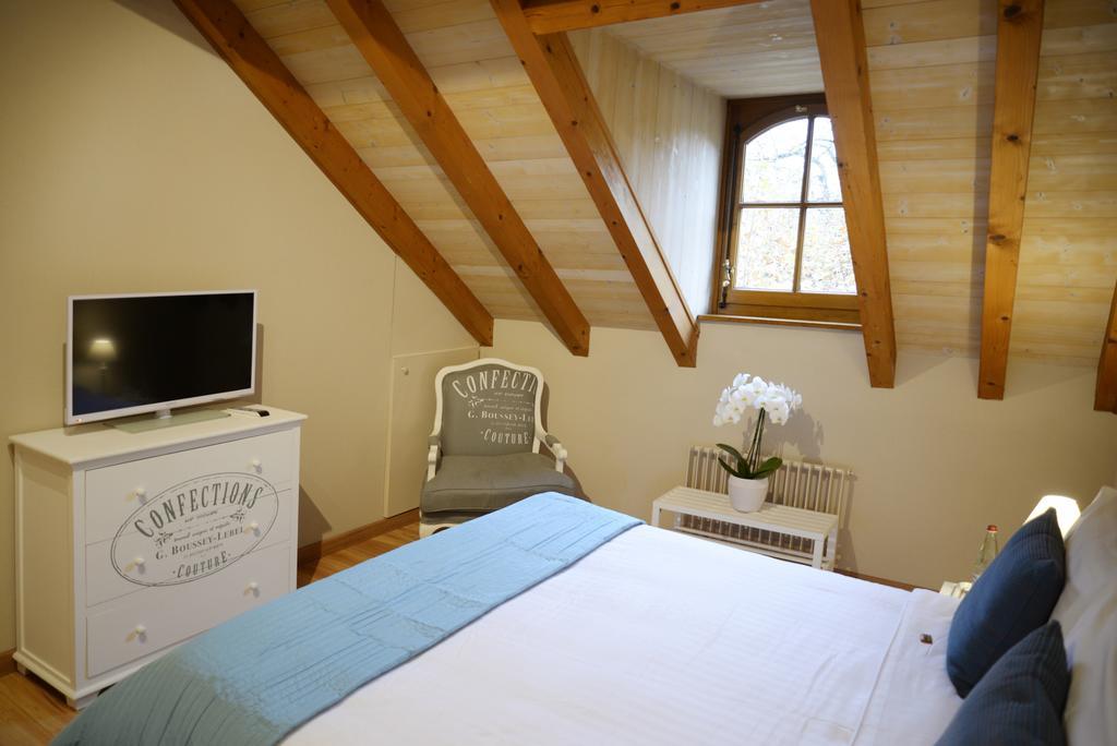 Auberge Communale De Carouge Eksteriør billede