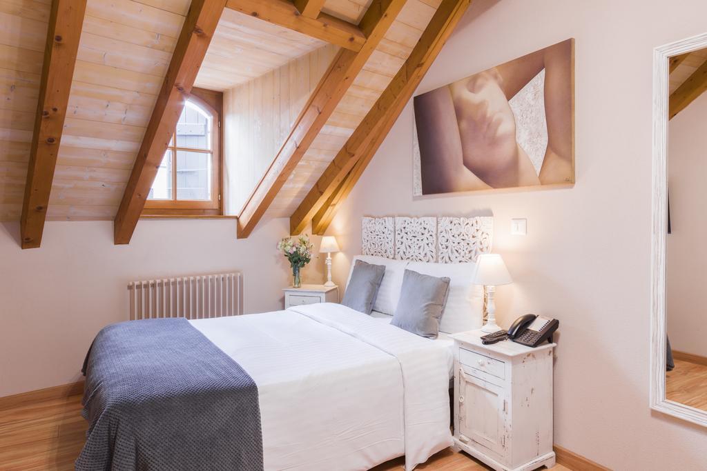 Auberge Communale De Carouge Eksteriør billede