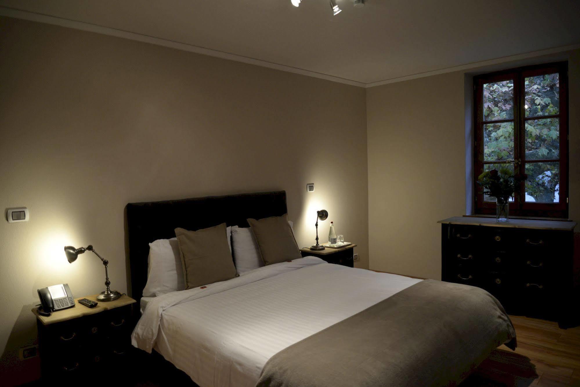 Auberge Communale De Carouge Eksteriør billede