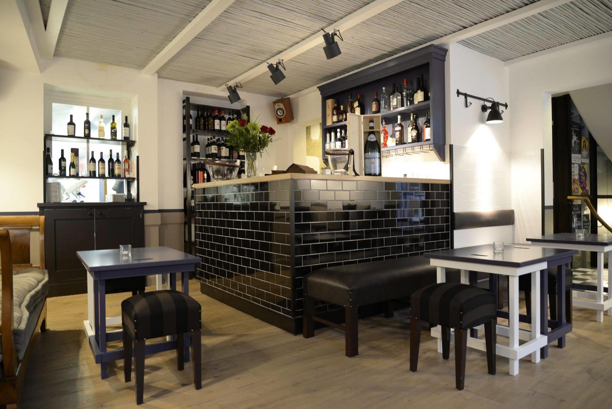 Auberge Communale De Carouge Eksteriør billede
